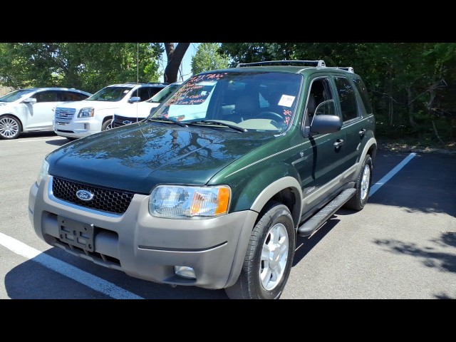 BUY FORD ESCAPE 2002 4DR 103